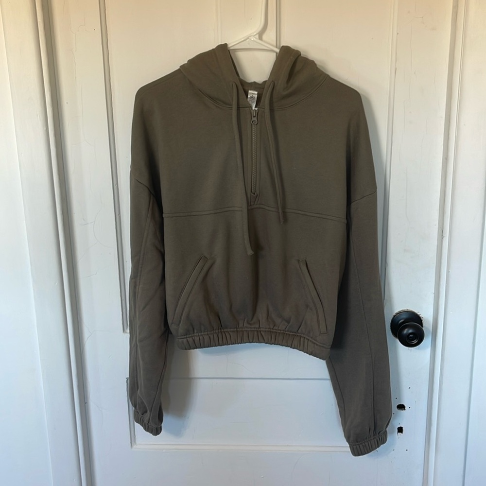 Womens Alo Cropped Hooded Half Zip Sweatshirt Size M